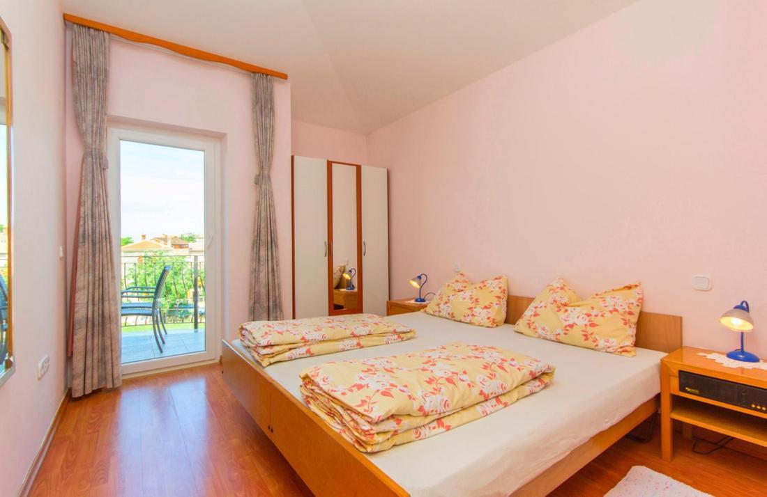 4 Palme Apartments A Funtana Dış mekan fotoğraf